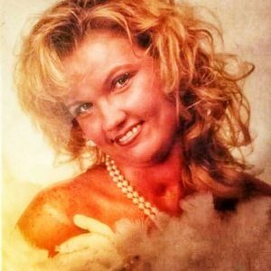 Meet your Posher, Tonia